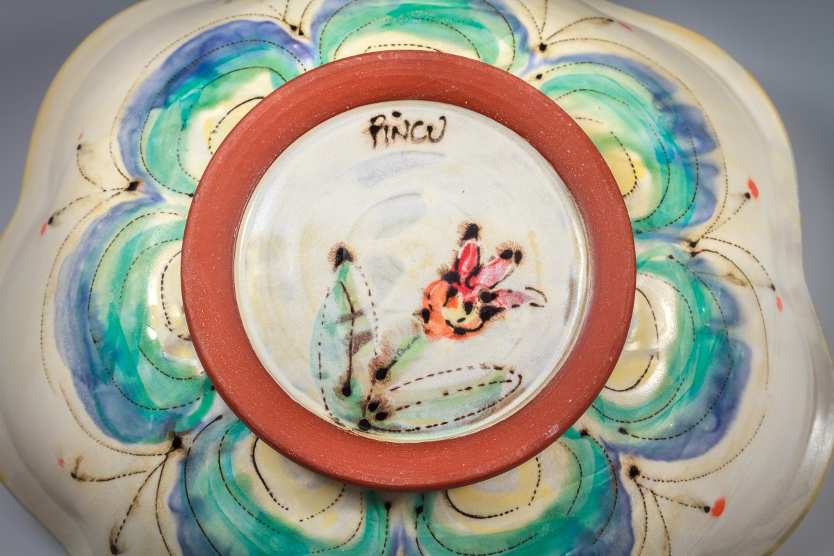 Platter Bottom by Elise Delfield of Pincu Pottery
